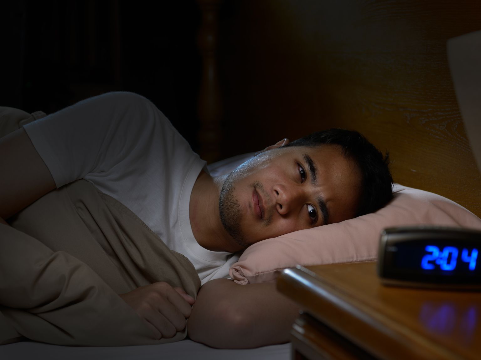 Acupuncture for insomnia treatment helping improve sleep quality and nervous system balance naturally